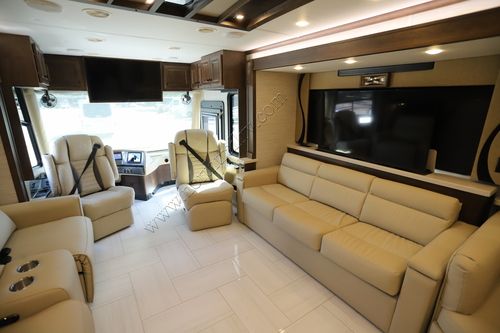 2026 Tiffin Motor Homes Phaeton 44OH