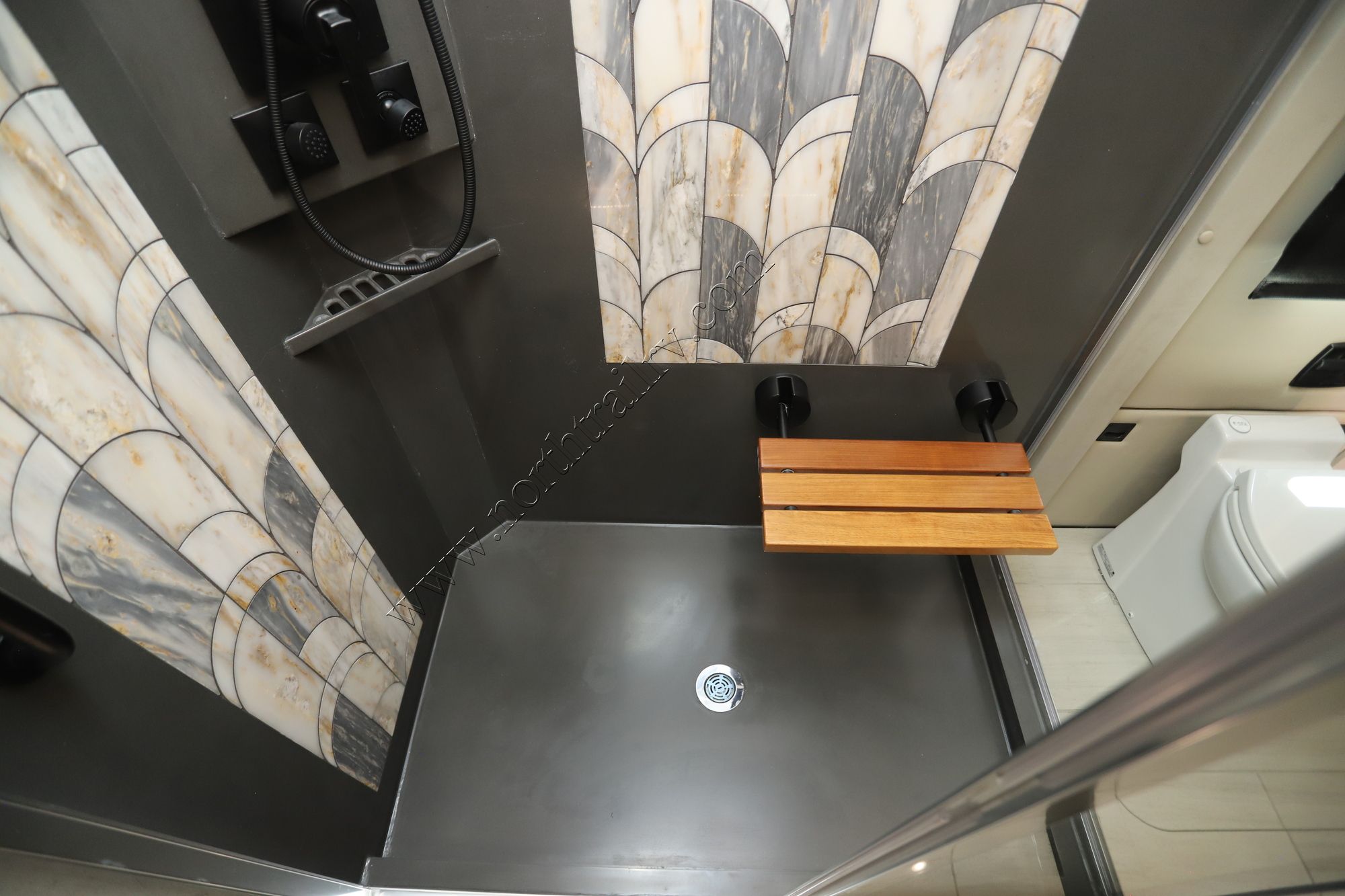 New 2026 Tiffin Motor Homes Zephyr 45FZ Class A  For Sale