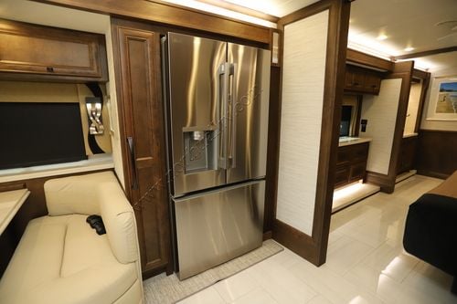 2026 Tiffin Motor Homes Phaeton 44OH
