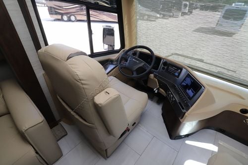 2026 Tiffin Motor Homes Phaeton 44OH