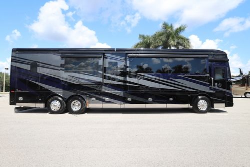 2026 Tiffin Motor Homes Zephyr 45FZ