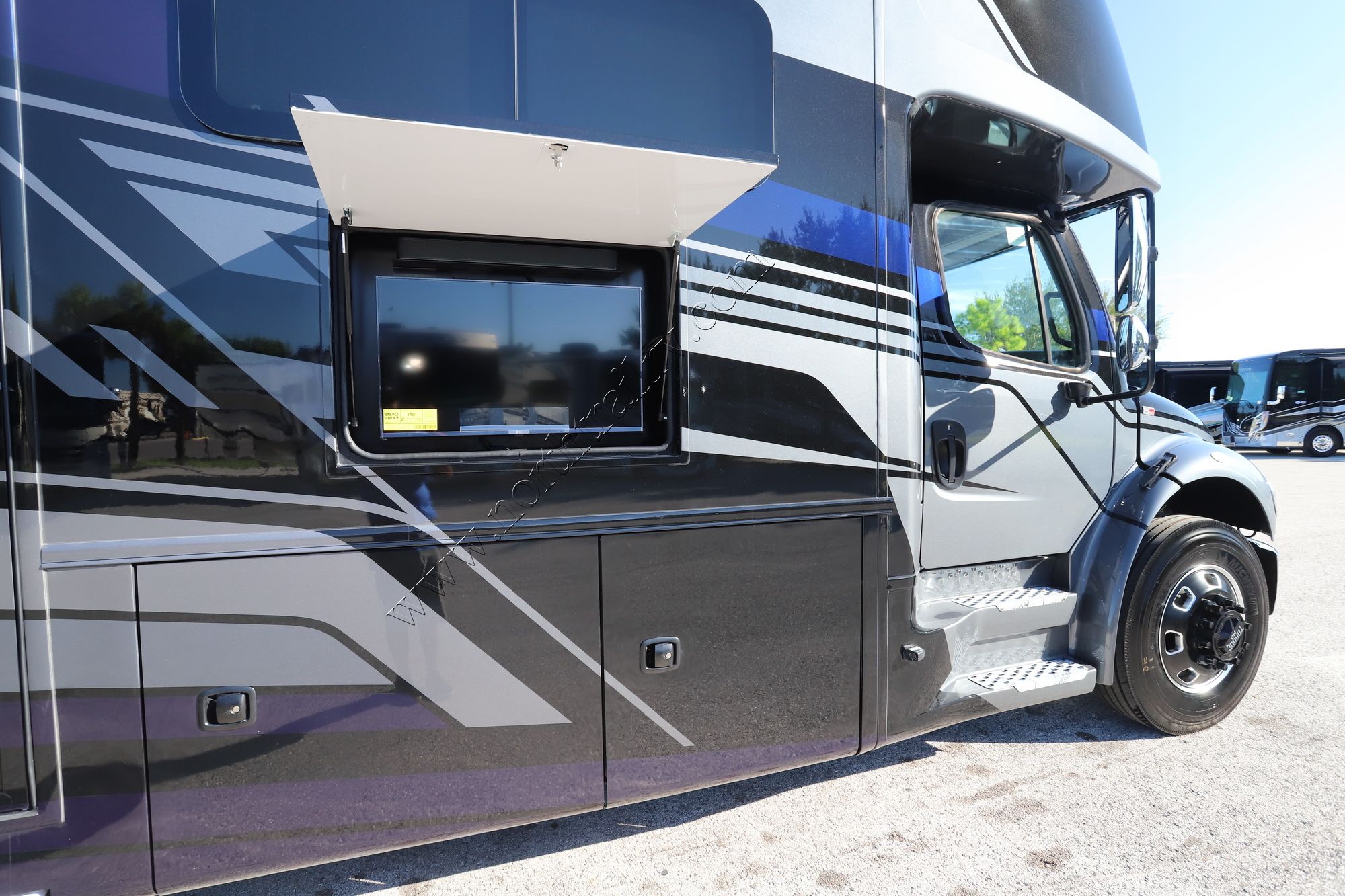 New 2026 Tiffin Motor Homes Allegro Bay 34DB Super C  For Sale