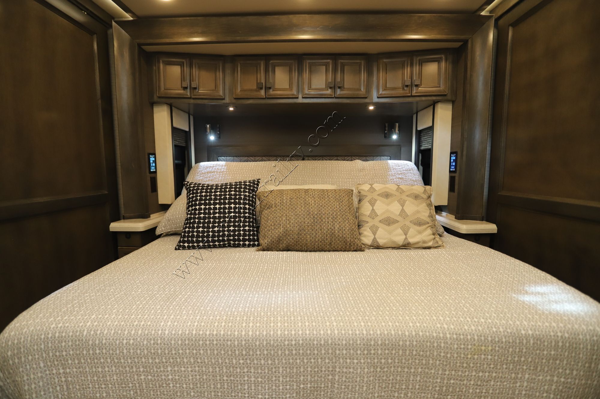 Used 2021 Tiffin Motor Homes Allegro Bus 40IP Class A  For Sale