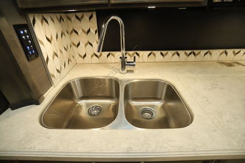 2021 Tiffin Motor Homes Allegro Bus 40IP