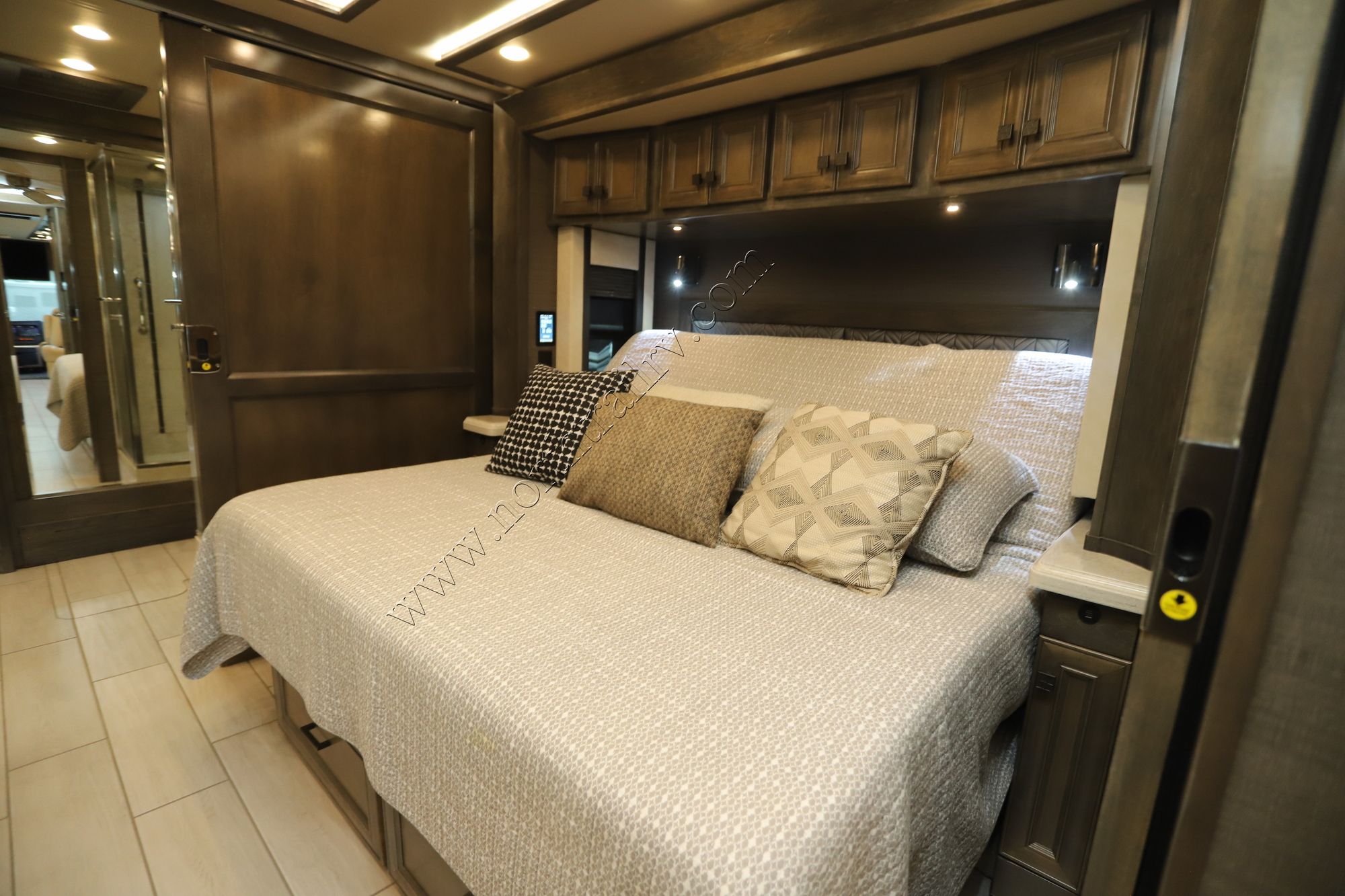 Used 2021 Tiffin Motor Homes Allegro Bus 40IP Class A  For Sale