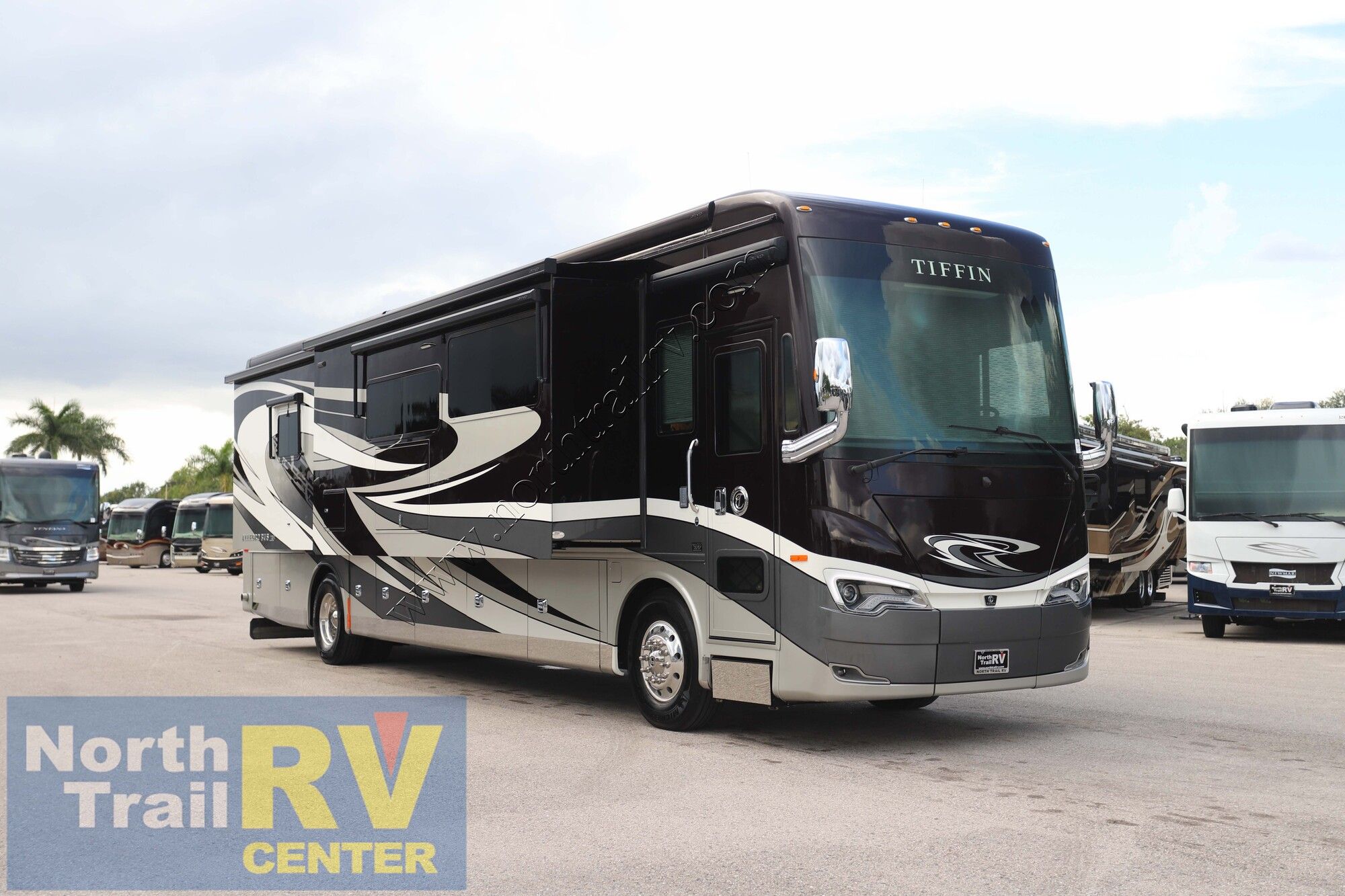 Used 2021 Tiffin Motor Homes Allegro Bus 40IP Class A  For Sale