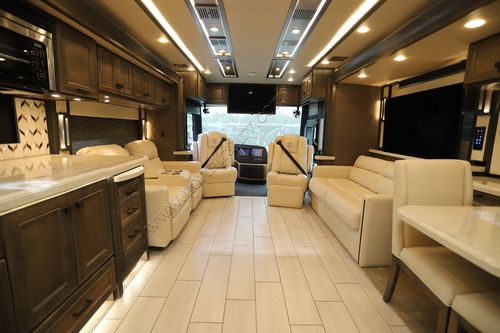 2021 Tiffin Motor Homes Allegro Bus 40IP