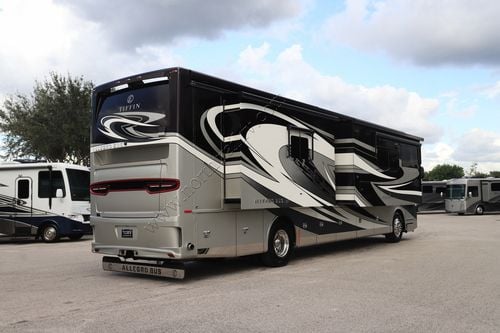 2021 Tiffin Motor Homes Allegro Bus 40IP