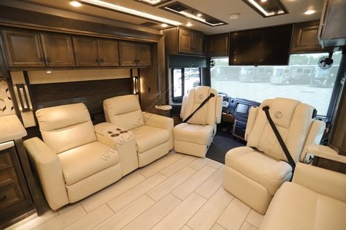 2021 Tiffin Motor Homes Allegro Bus 40IP