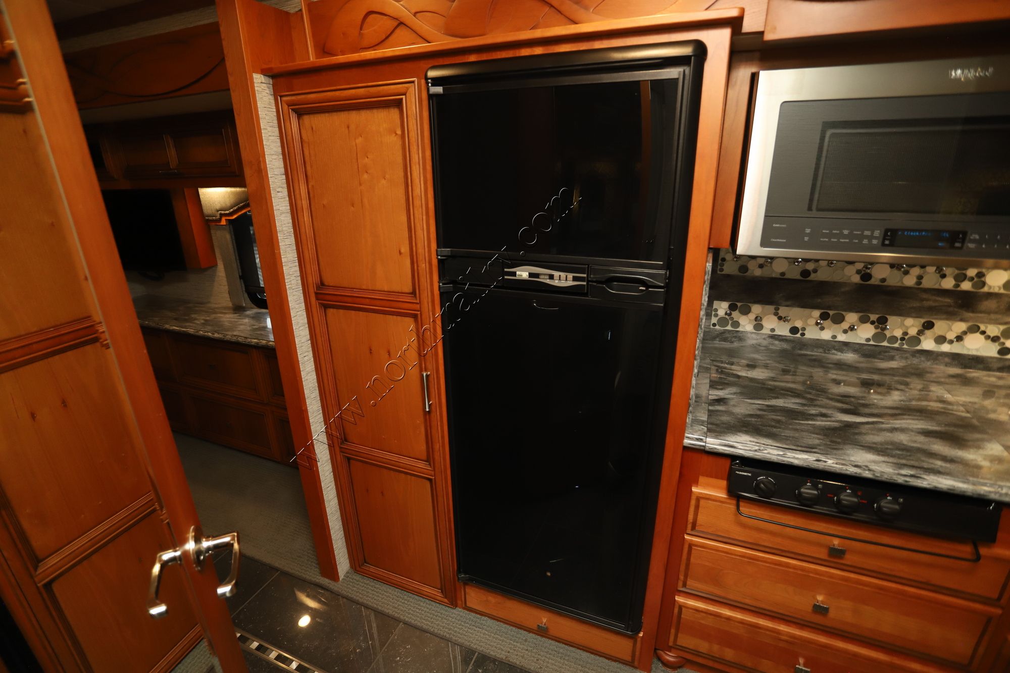 Used 2018 Newmar Ventana 3407 Class A  For Sale