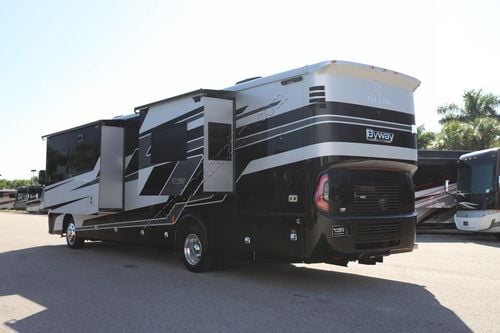 2026 Tiffin Motor Homes Byway 38BL