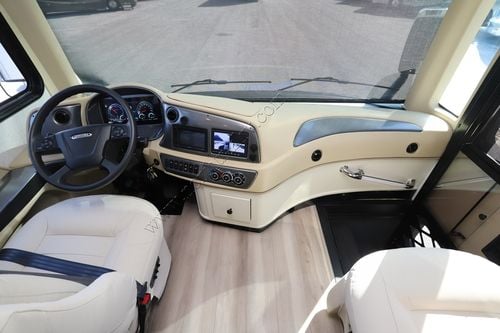 2026 Tiffin Motor Homes Byway 38BL