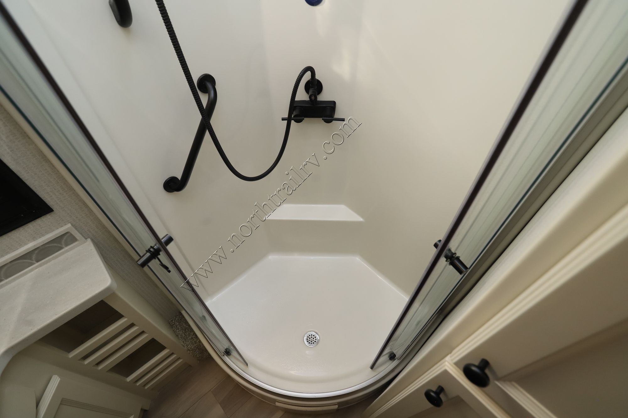 New 2026 Tiffin Motor Homes Byway 38BL Class C  For Sale