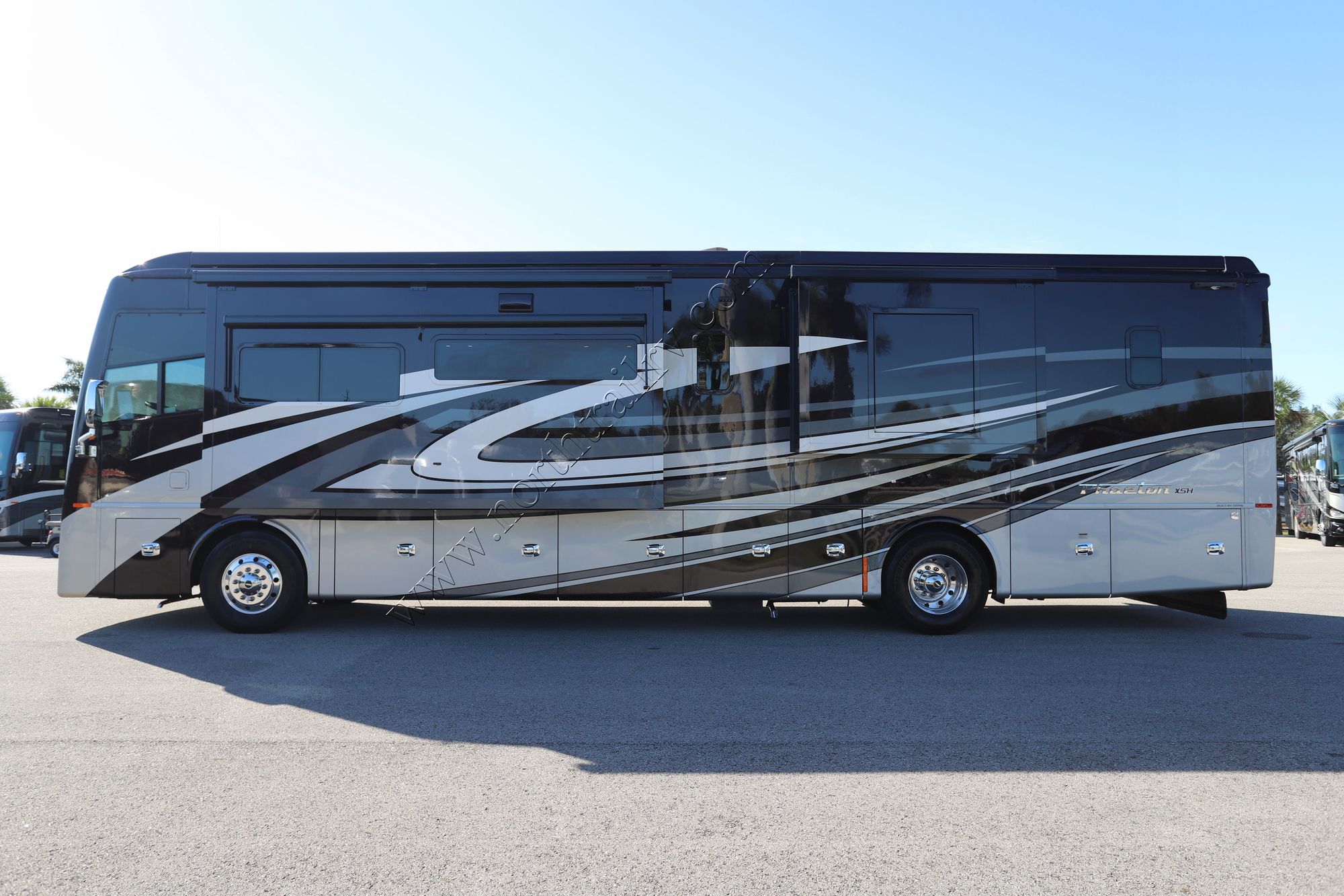 Used 2023 Tiffin Motor Homes Phaeton 40IH Class A  For Sale