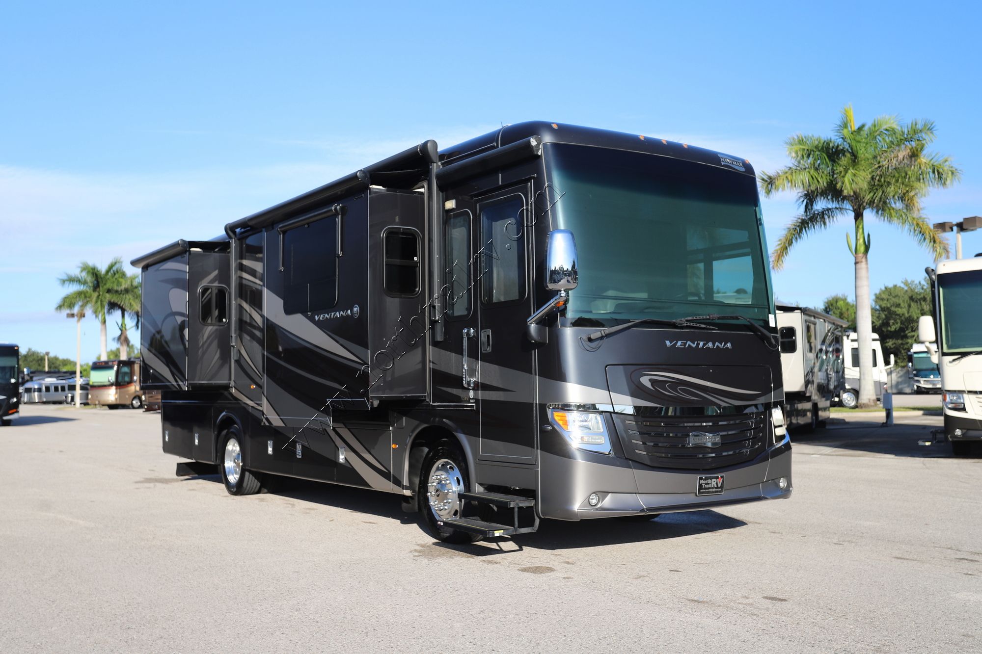 Used 2018 Newmar Ventana 3407 Class A  For Sale