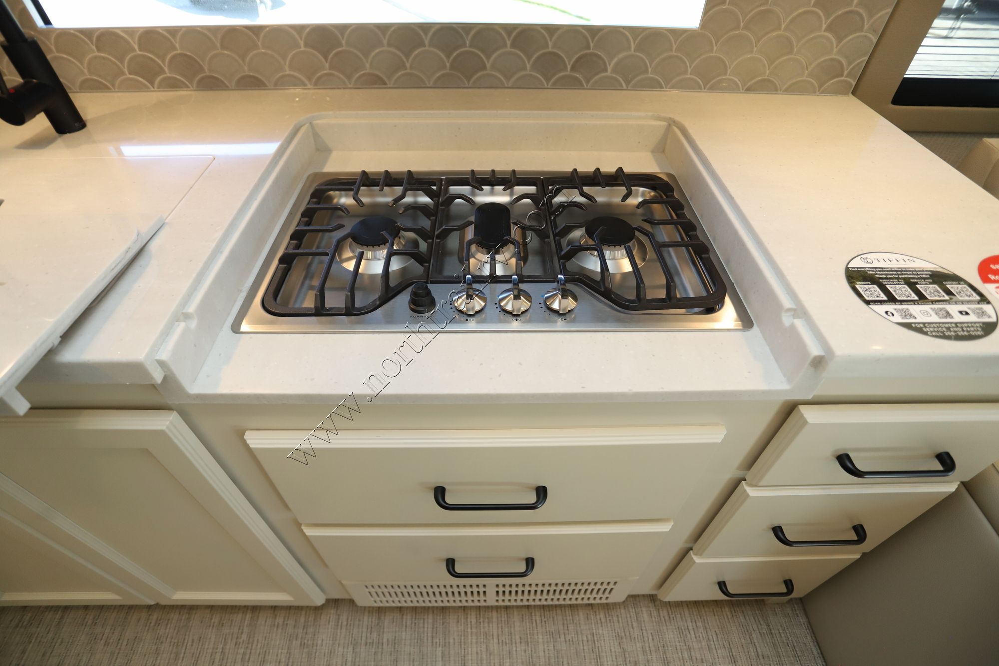 New 2026 Tiffin Motor Homes Byway 38BL Class C  For Sale