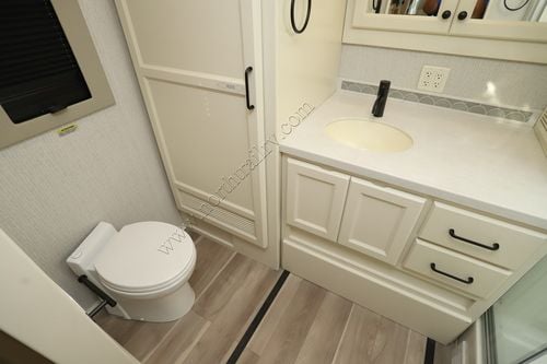 2026 Tiffin Motor Homes Byway 38BL