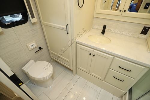 2026 Tiffin Motor Homes Allegro Red 37BA