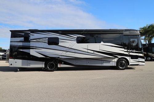 2026 Tiffin Motor Homes Allegro Red 37BA