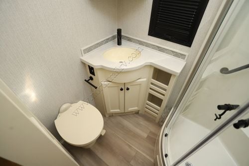 2026 Tiffin Motor Homes Byway 38BL