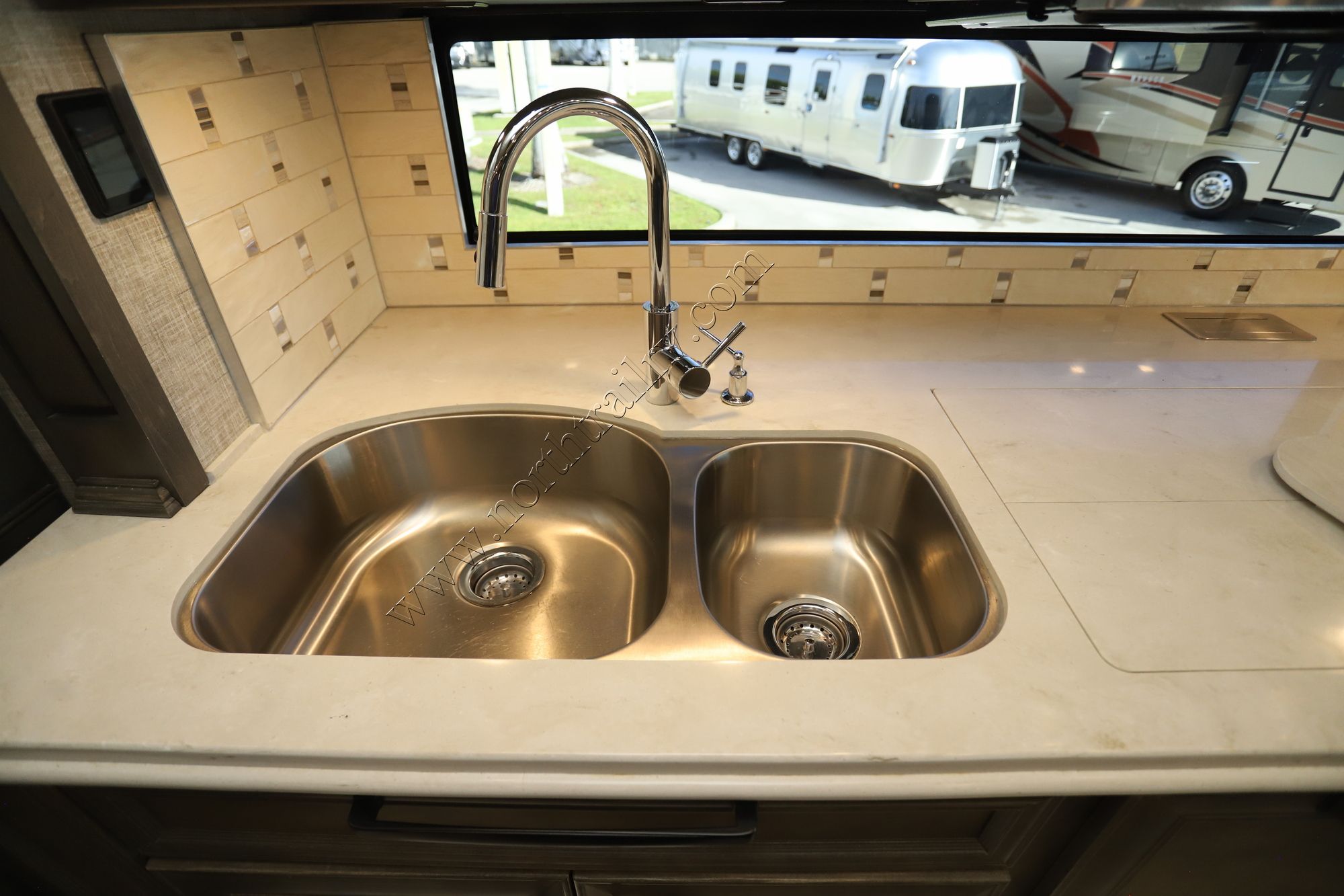 Used 2023 Tiffin Motor Homes Phaeton 40IH Class A  For Sale