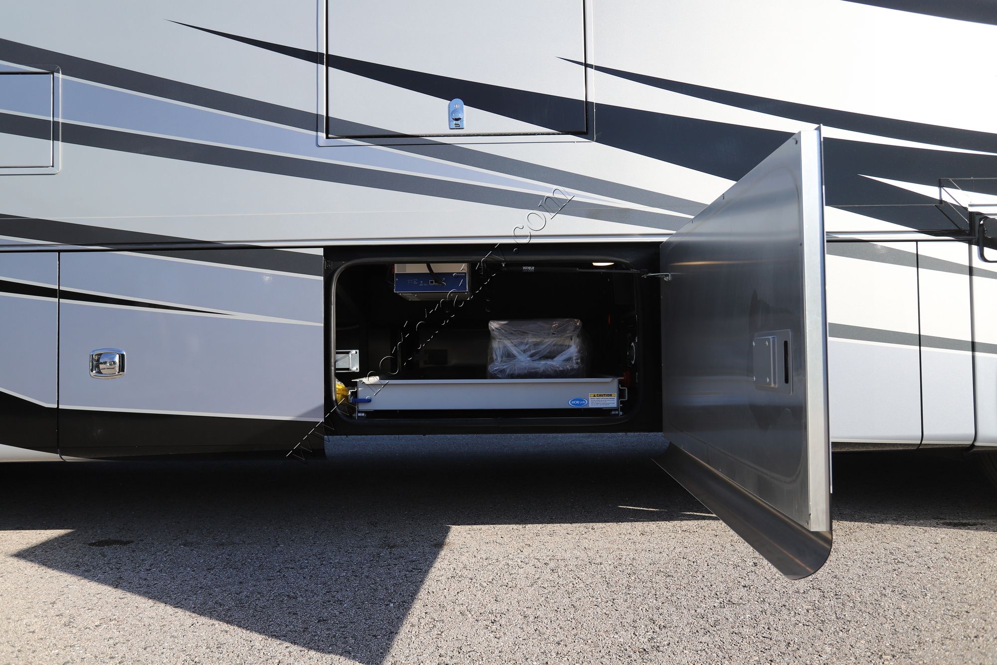 New 2026 Tiffin Motor Homes Allegro Red 37BA Class A  For Sale