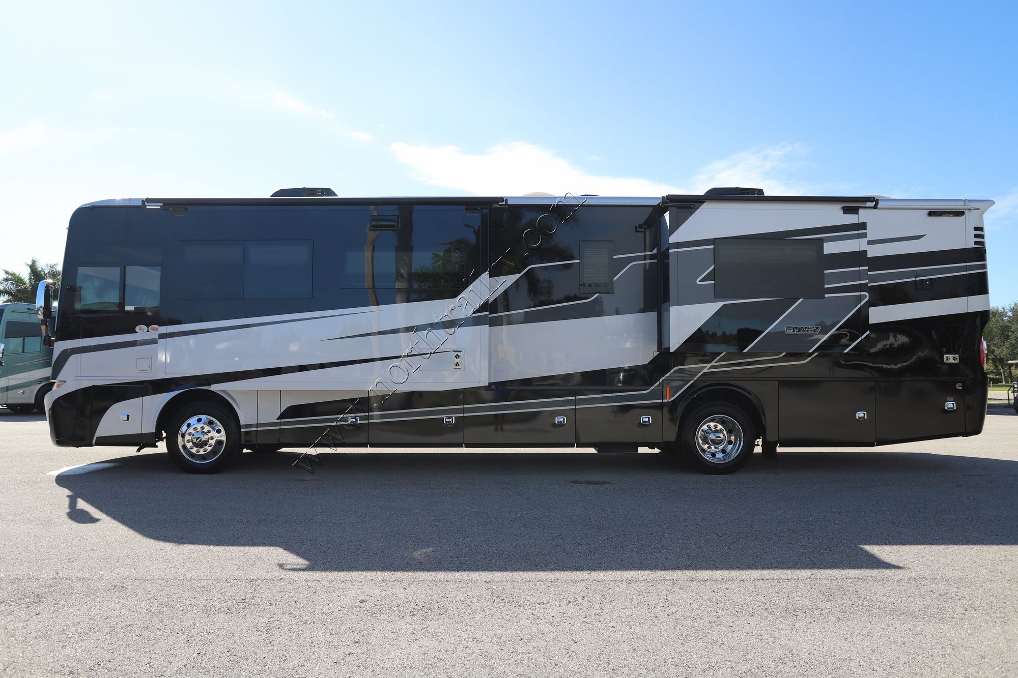 New 2026 Tiffin Motor Homes Byway 38BL Class C  For Sale