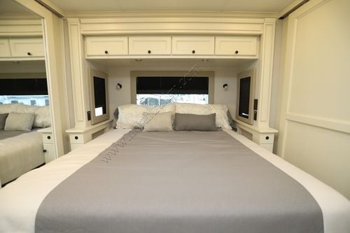 2026 Tiffin Motor Homes Byway 38BL