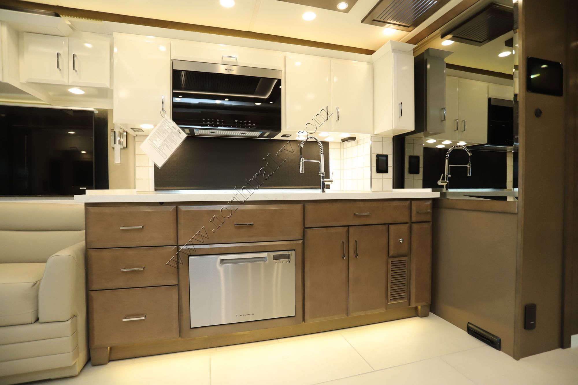 New 2026 Newmar Mountain Aire 4118 Class A  For Sale