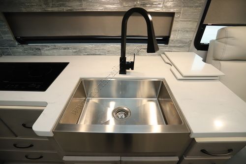 2024 Holiday Rambler Nautica 33TL