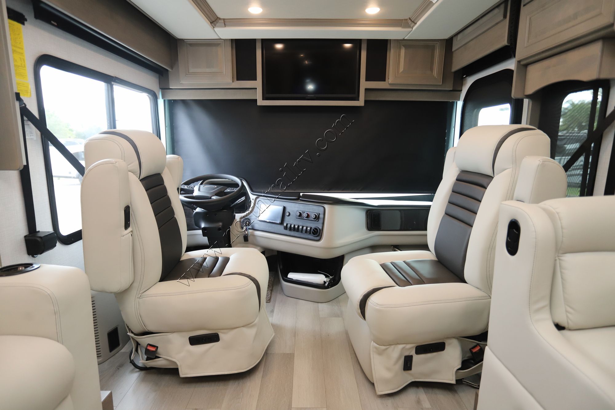 Used 2024 Holiday Rambler Nautica 33TL Class A  For Sale