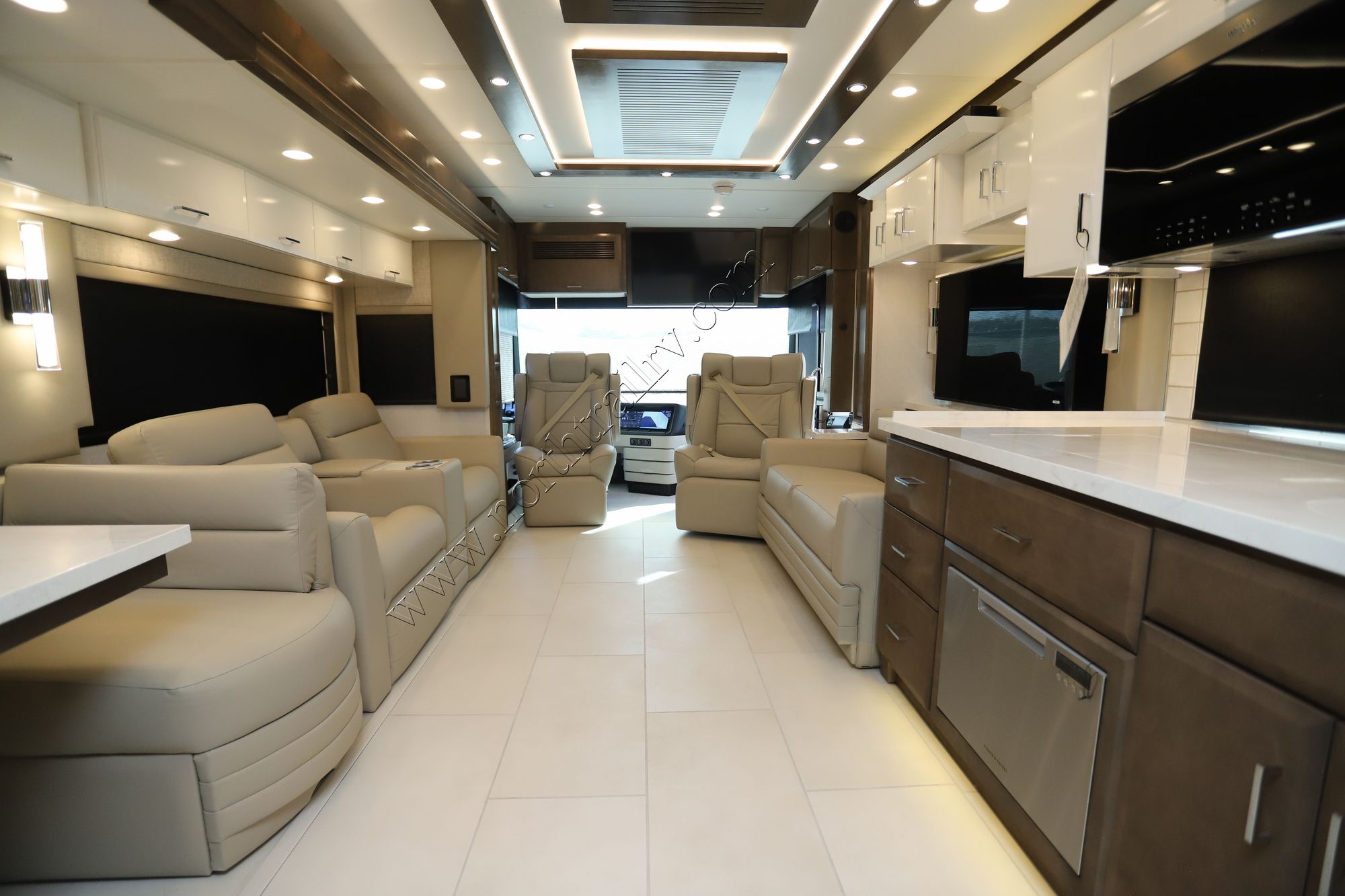 New 2026 Newmar Mountain Aire 4118 Class A  For Sale