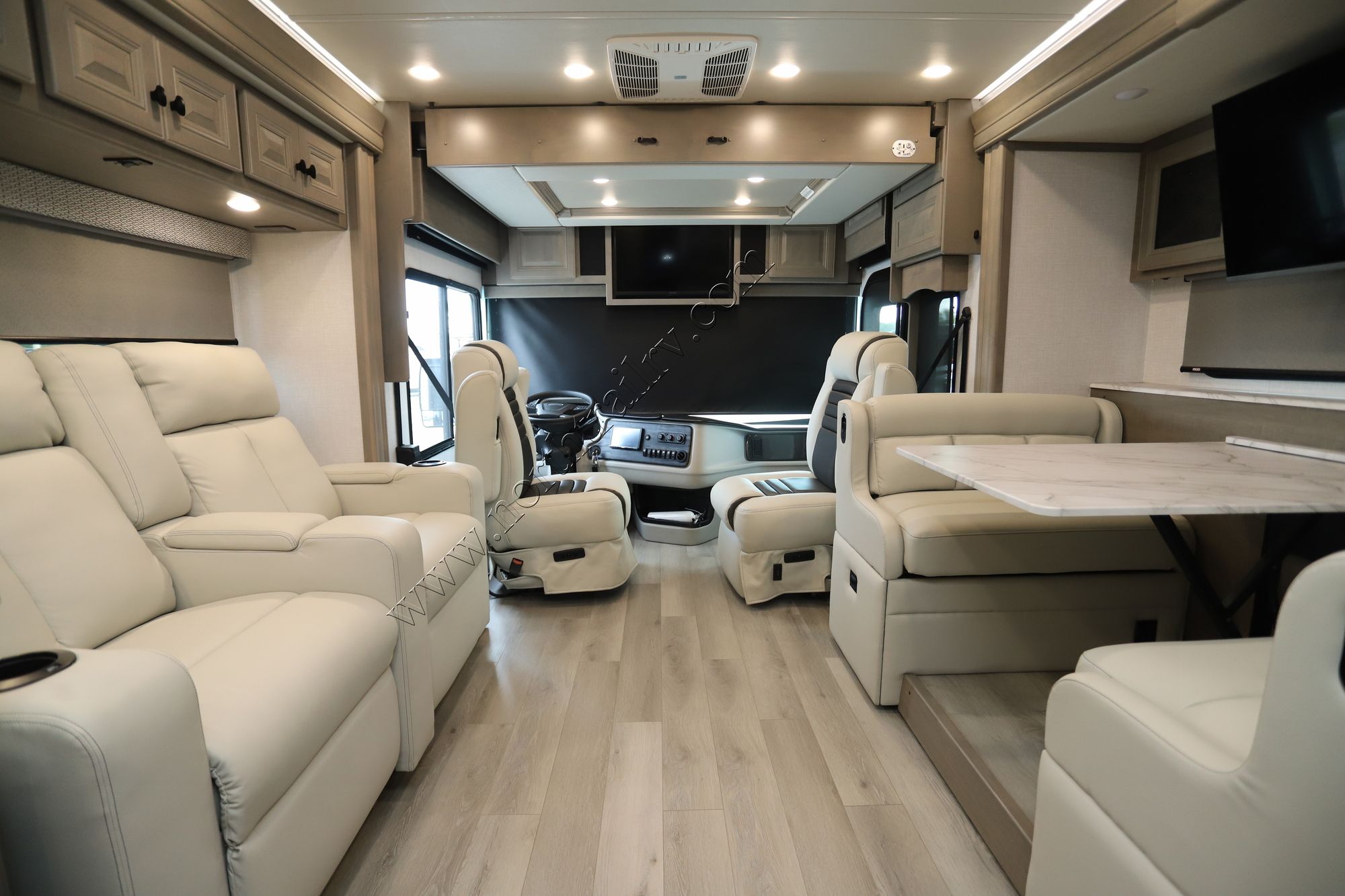 Used 2024 Holiday Rambler Nautica 33TL Class A  For Sale