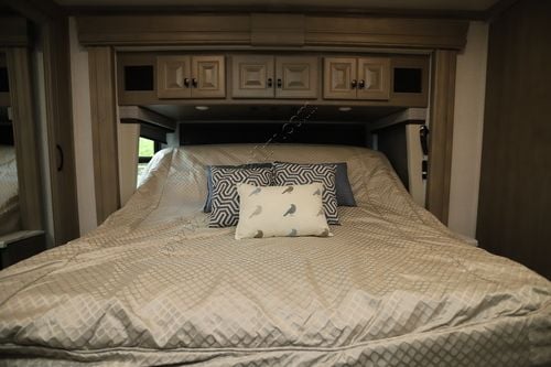 2024 Holiday Rambler Nautica 33TL