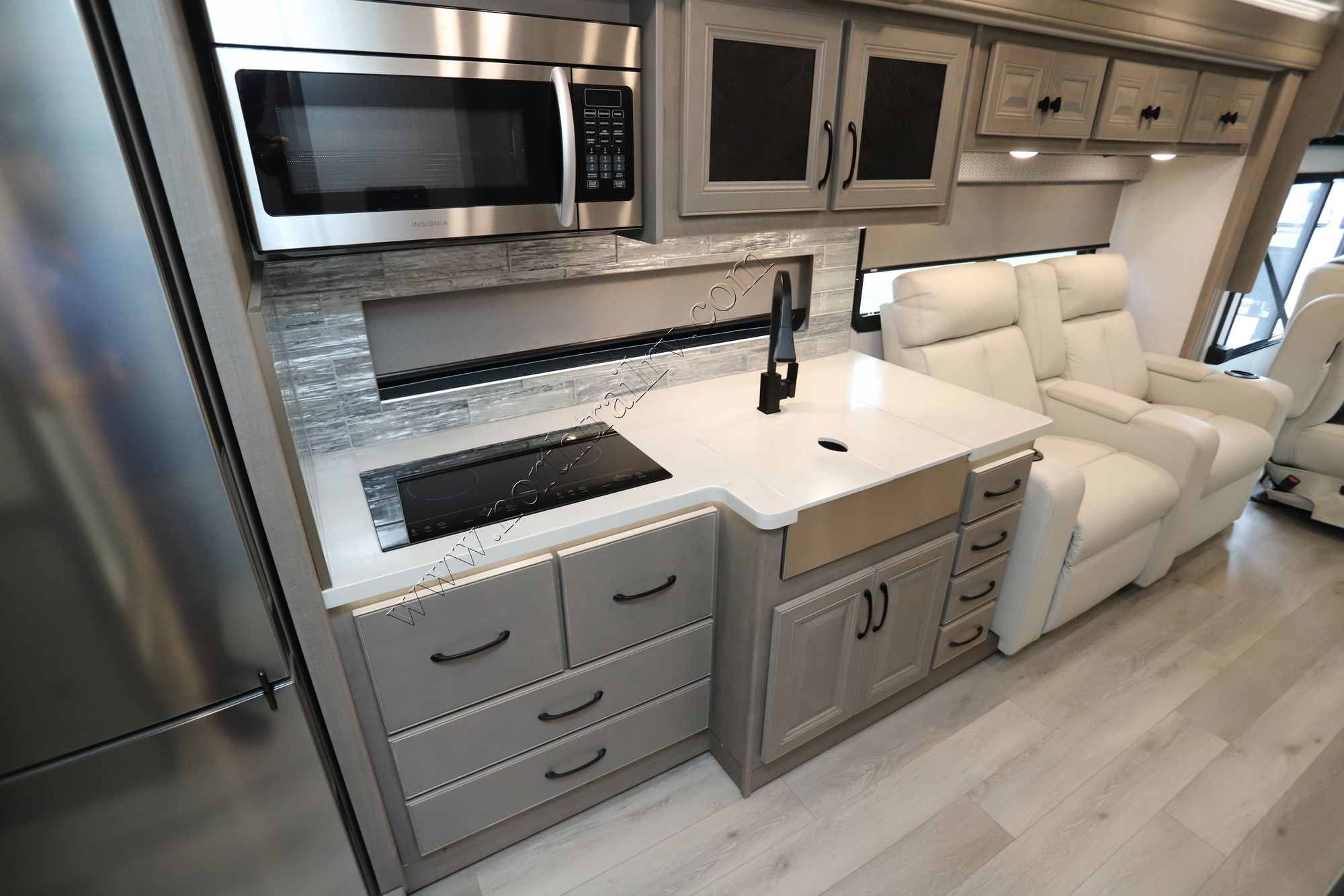 Used 2024 Holiday Rambler Nautica 33TL Class A  For Sale