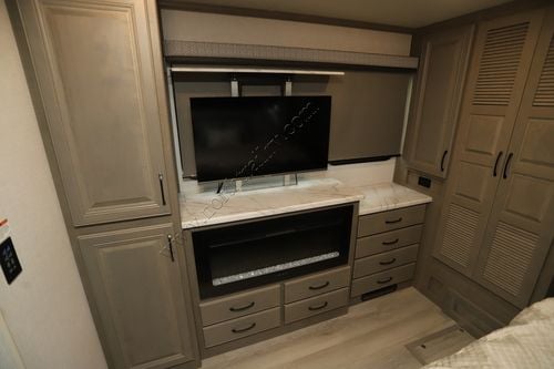 2024 Holiday Rambler Nautica 33TL