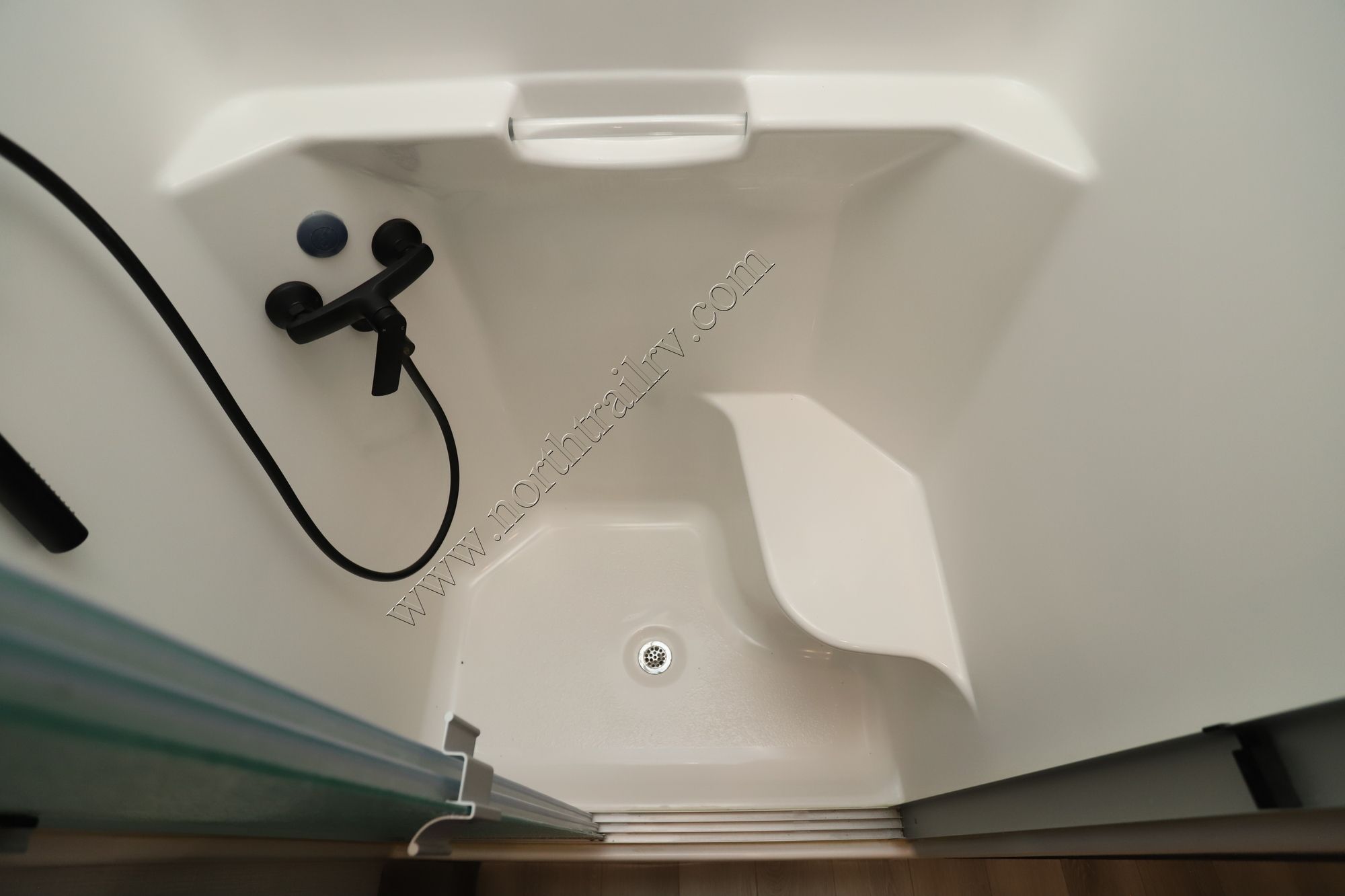 Used 2024 Holiday Rambler Nautica 33TL Class A  For Sale