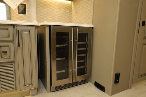 2026 Newmar London Aire 4595 Class A