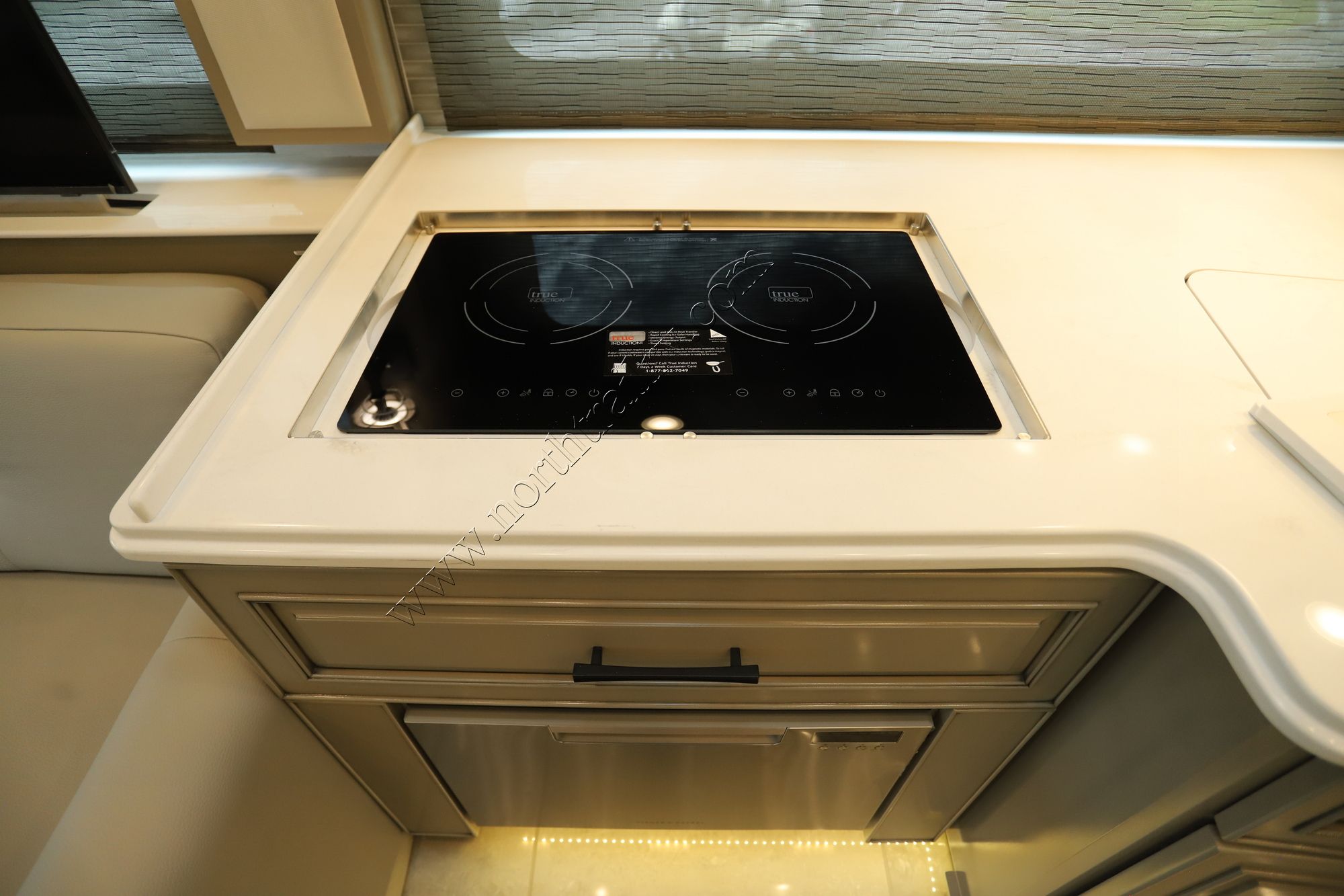 New 2026 Newmar London Aire 4595 Class A  For Sale