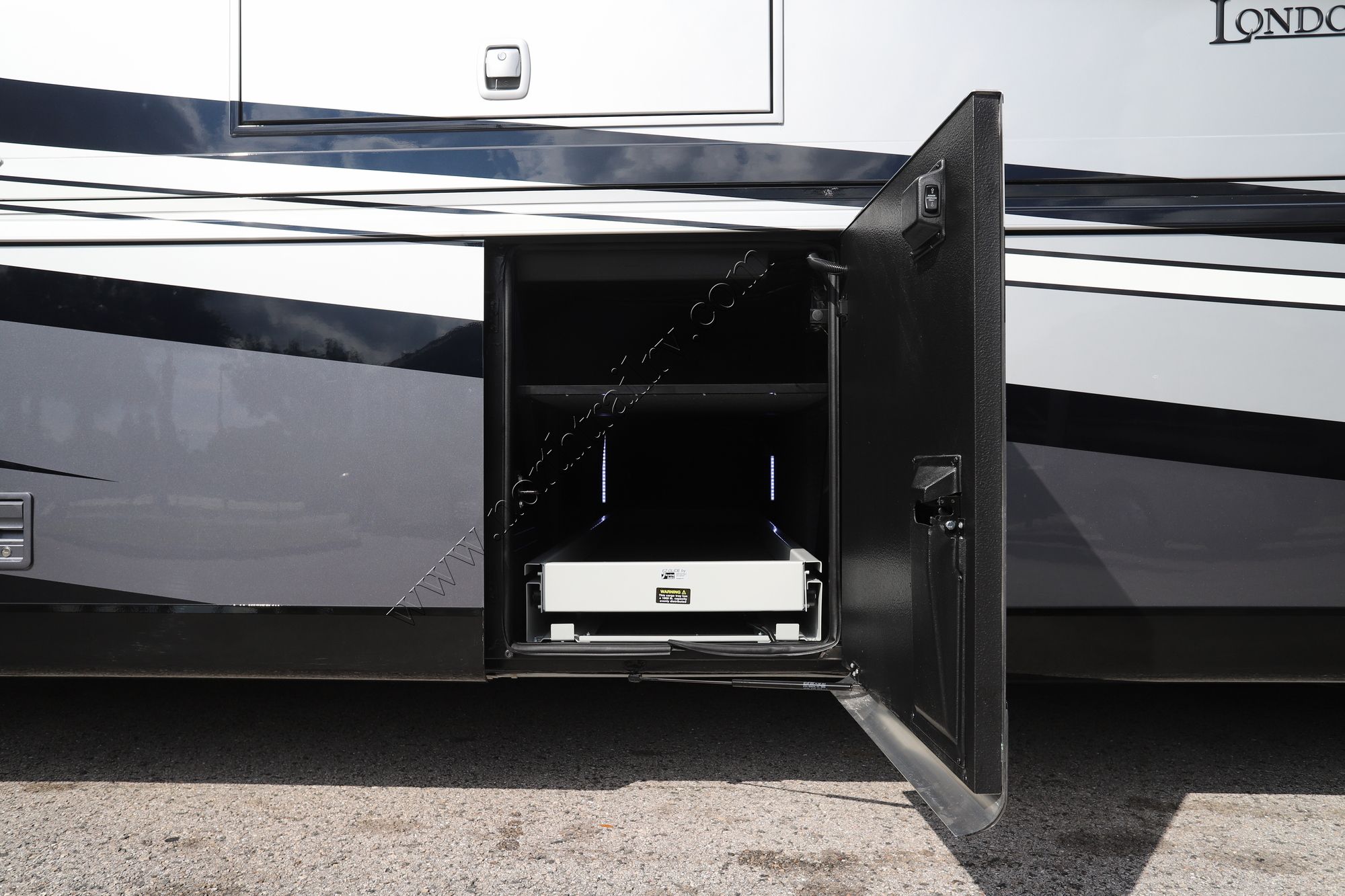 New 2026 Newmar London Aire 4595 Class A  For Sale