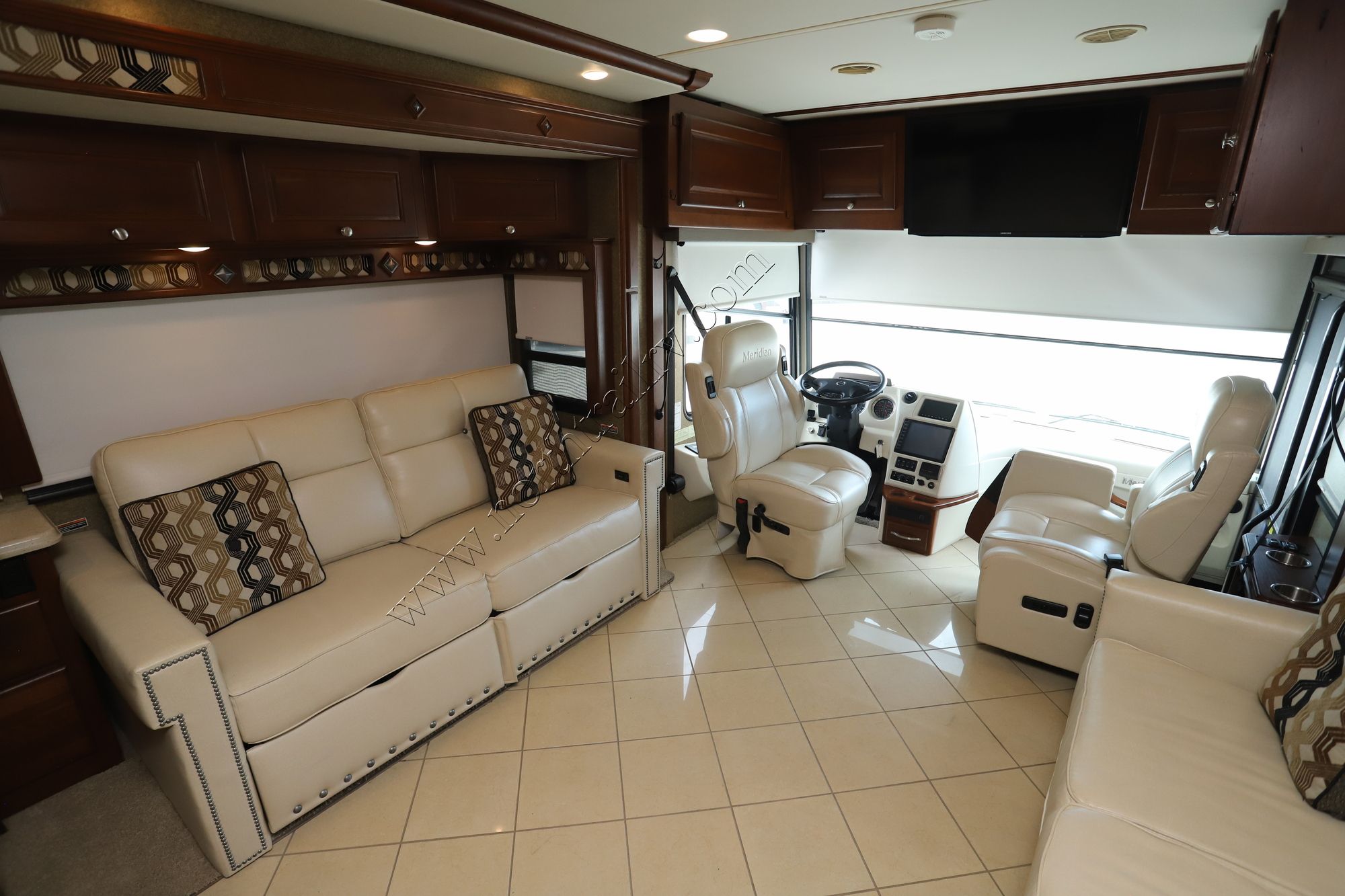 Used 2015 Itasca Meridian 36M Class A  For Sale