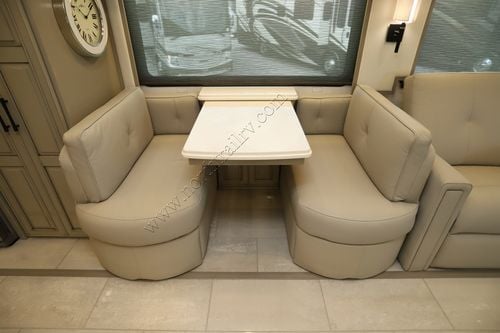 2026 Newmar London Aire 4595 Class A