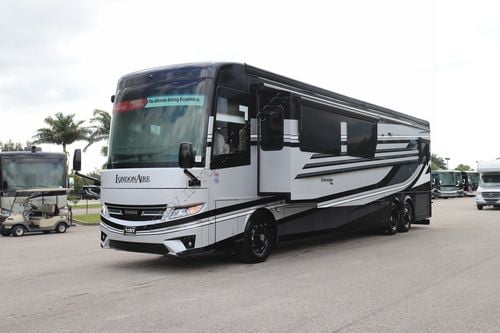 2026 Newmar London Aire 4595 Class A
