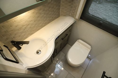 2026 Newmar London Aire 4595 Class A