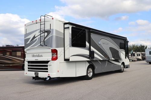 2015 Itasca Meridian 36M