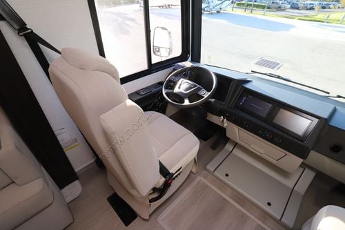 2026 Newmar Canyon Star 3947