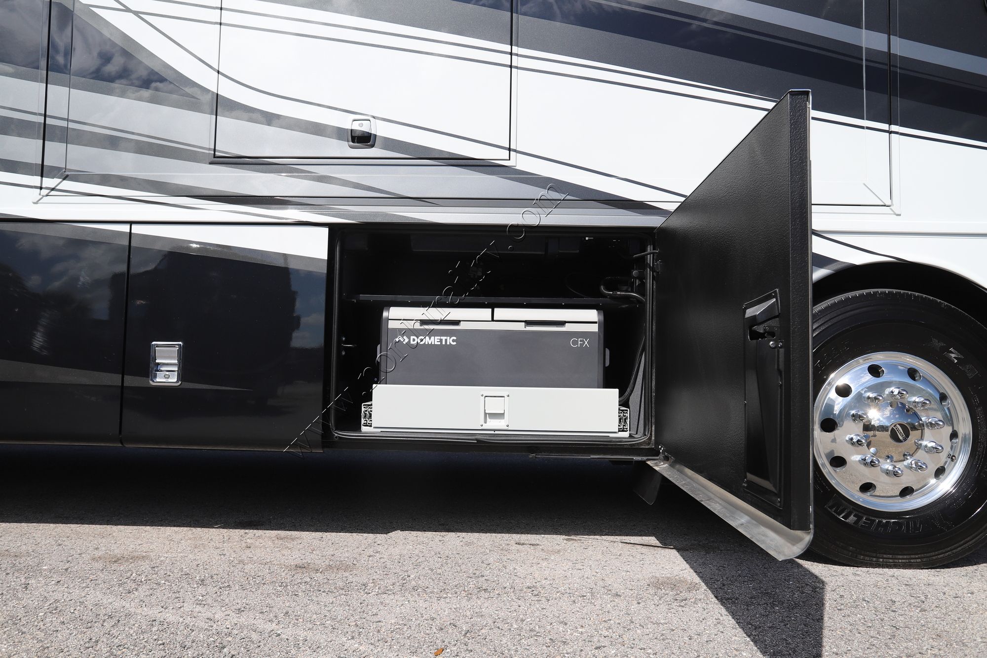 New 2026 Newmar Dutch Star 4340 Class A  For Sale