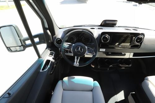 2026 Airstream Atlas AP