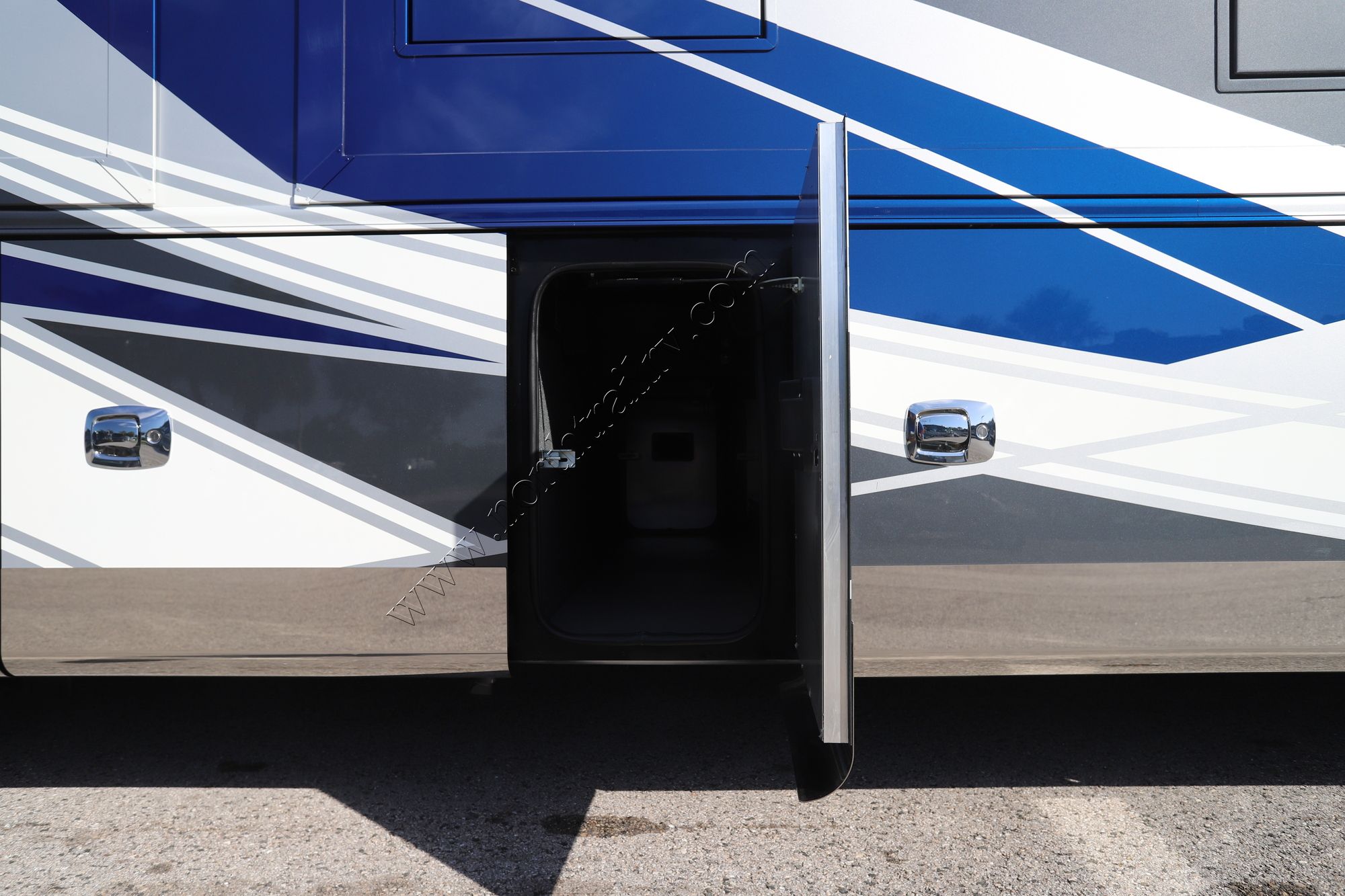 New 2026 Tiffin Motor Homes Allegro Bus 45OPP Class A  For Sale