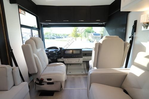 2026 Newmar Canyon Star 3947